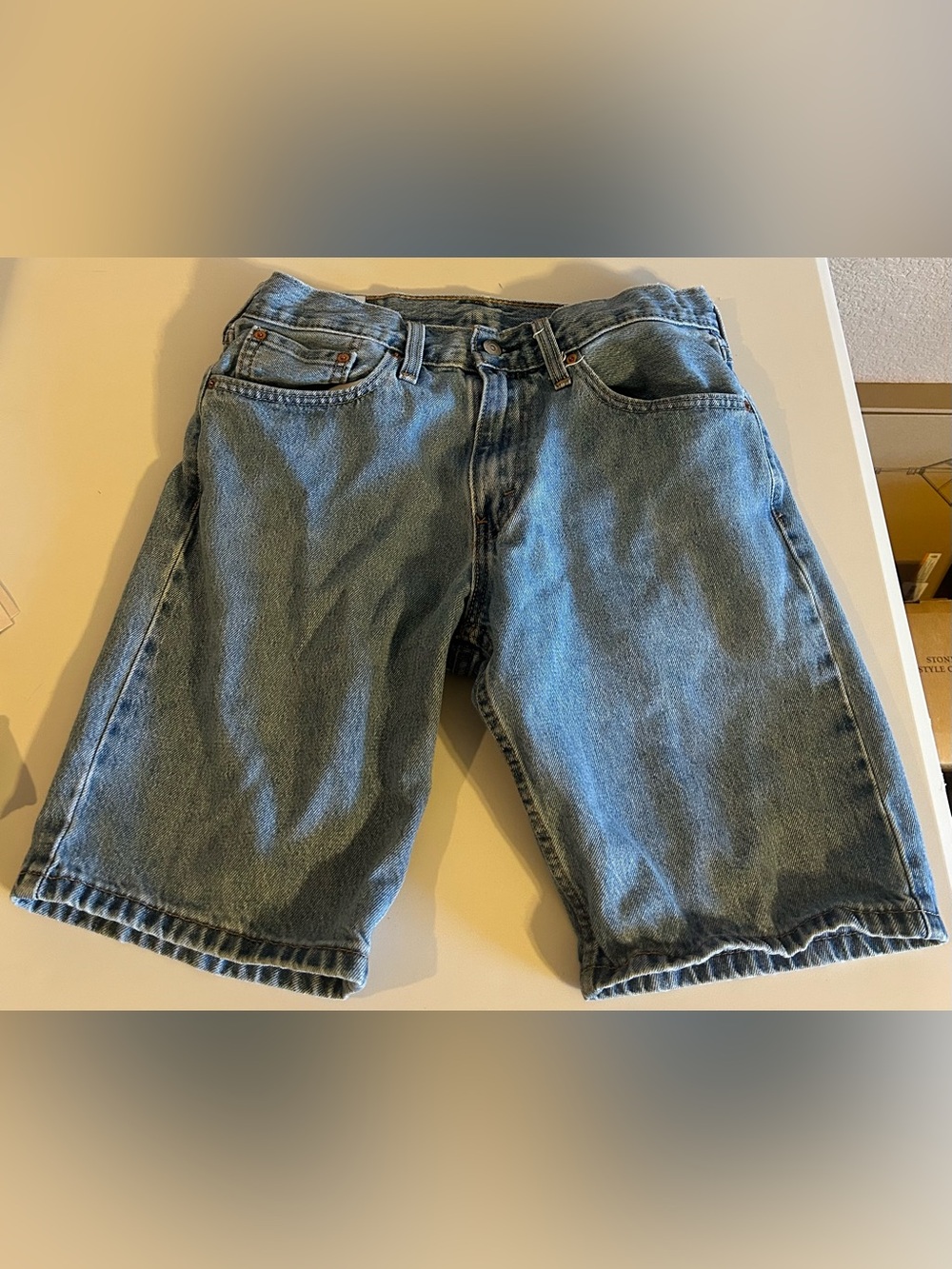 Levi's 405 Standard Shorts Mens Waist 31 Blue Cotton Denim 10" Inseam